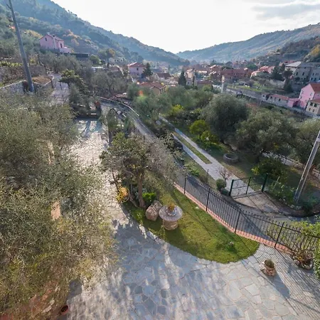 Casa Via Verzi Апартаменты Финале Лигуре